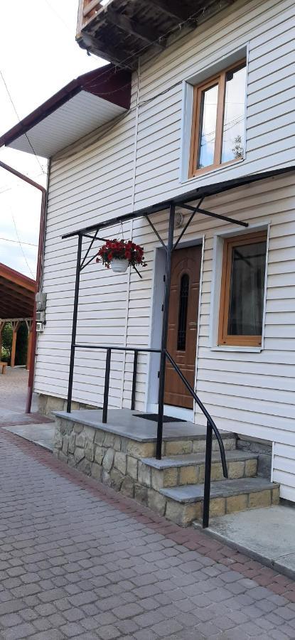 Cottage house Jaremtsche Exterior foto